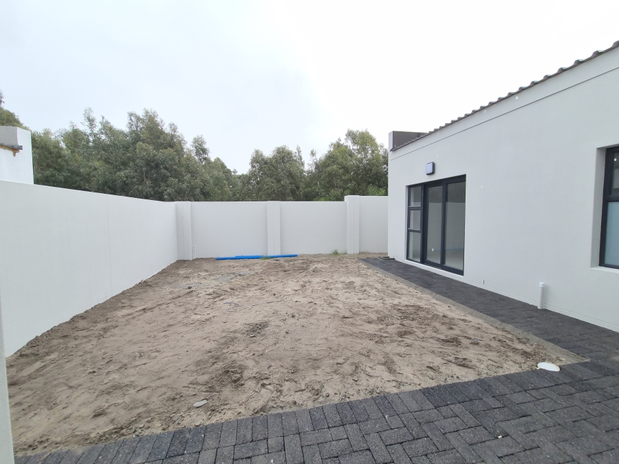 4 Bedroom Property for Sale in Sandown Western Cape
